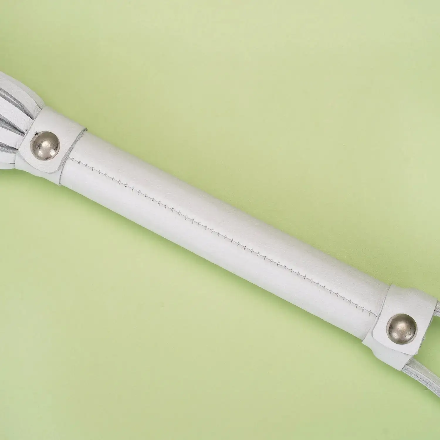 Liebe Seele - Fuji White - Leren Flogger - Wit 4 Liebe Seele - Fuji White - Leren Flogger - Wit - Afbeelding 4