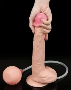 Lovetoy - Realistische Squirt Dildo 28 Cm - Waterbestendige PVC Dildo In Nude Kleur Met Squirt Functie -Sex Toys winkel Lovetoy Realistische Squirt Dildo 28 cm Waterbestendige PVC Dildo in Nude kleur met Squirt functie 4