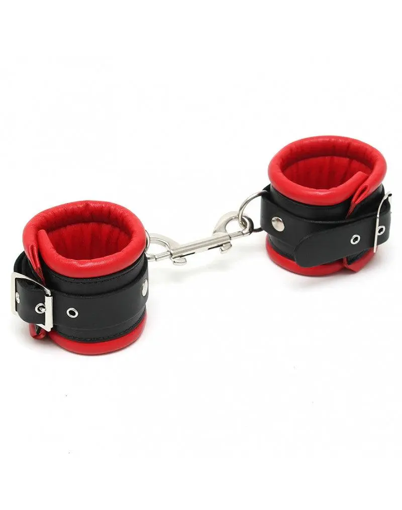 Rimba Bondage Play Luxe Zacht Gevoerde Voetboeien - Zwart/Rood 3 Rimba Bondage Play Luxe Zacht Gevoerde Voetboeien - Zwart/Rood - Afbeelding 3