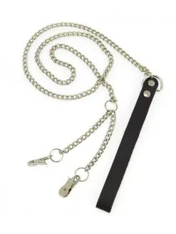 Rimba Bondage Play Schaamlip En Tepelklemmen Met Leiband