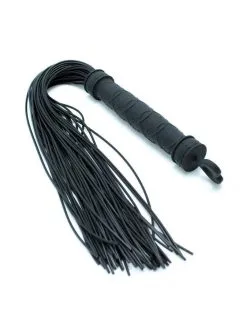 Rimba Latex Play Siliconen Flogger Zweep 48 Strengen - Zwart