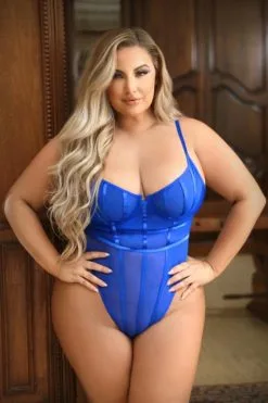 Tease - Abby Caged Stringbody Met Gevoerde Cups - Curvy