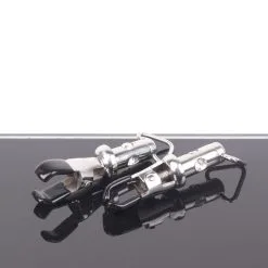 Kiotos Steel Tepelklemmen Met 3 Swarovski Kristalletjes -Sex Toys winkel Tepelklemmen met 3 Swarovski kristalletjes 3