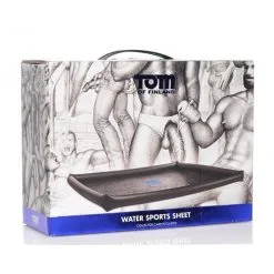 Tom Of Finland - Water Sports Sheet - Laklaken Met Opblaasbare Randen -Sex Toys winkel Tom of Finland Water Sports Sheet Laklaken Met Opblaasbare Randen 3